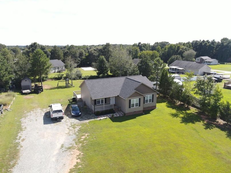 dji_fly_20250827_155736_355_1756324677344_photo