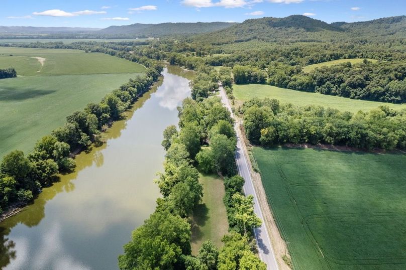 32-web-or-mls-DJI_0290