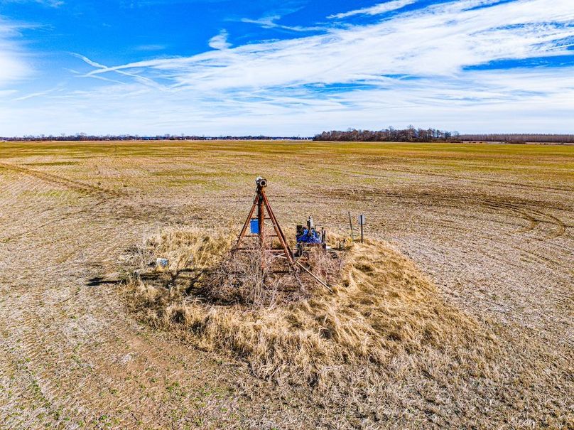 Copy of Lake 381.37-04