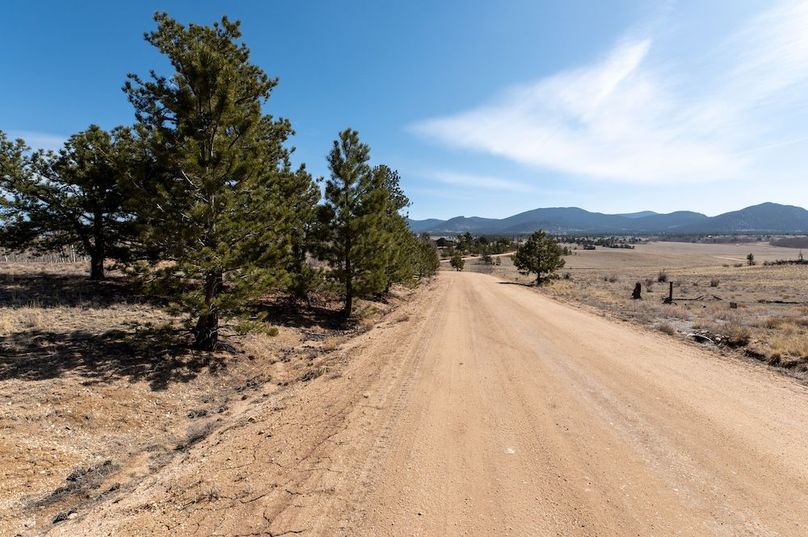 06 Arapaho Trail
