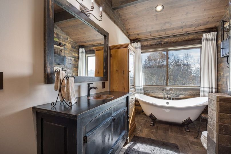 2900 Tanyard Hill Rd, Lynchburg, TN 37352-32