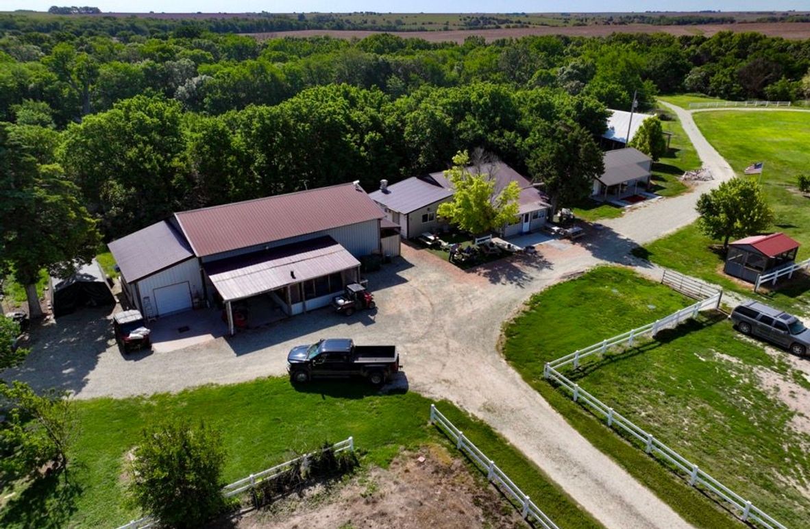 4 Smith Co, 32.9_027