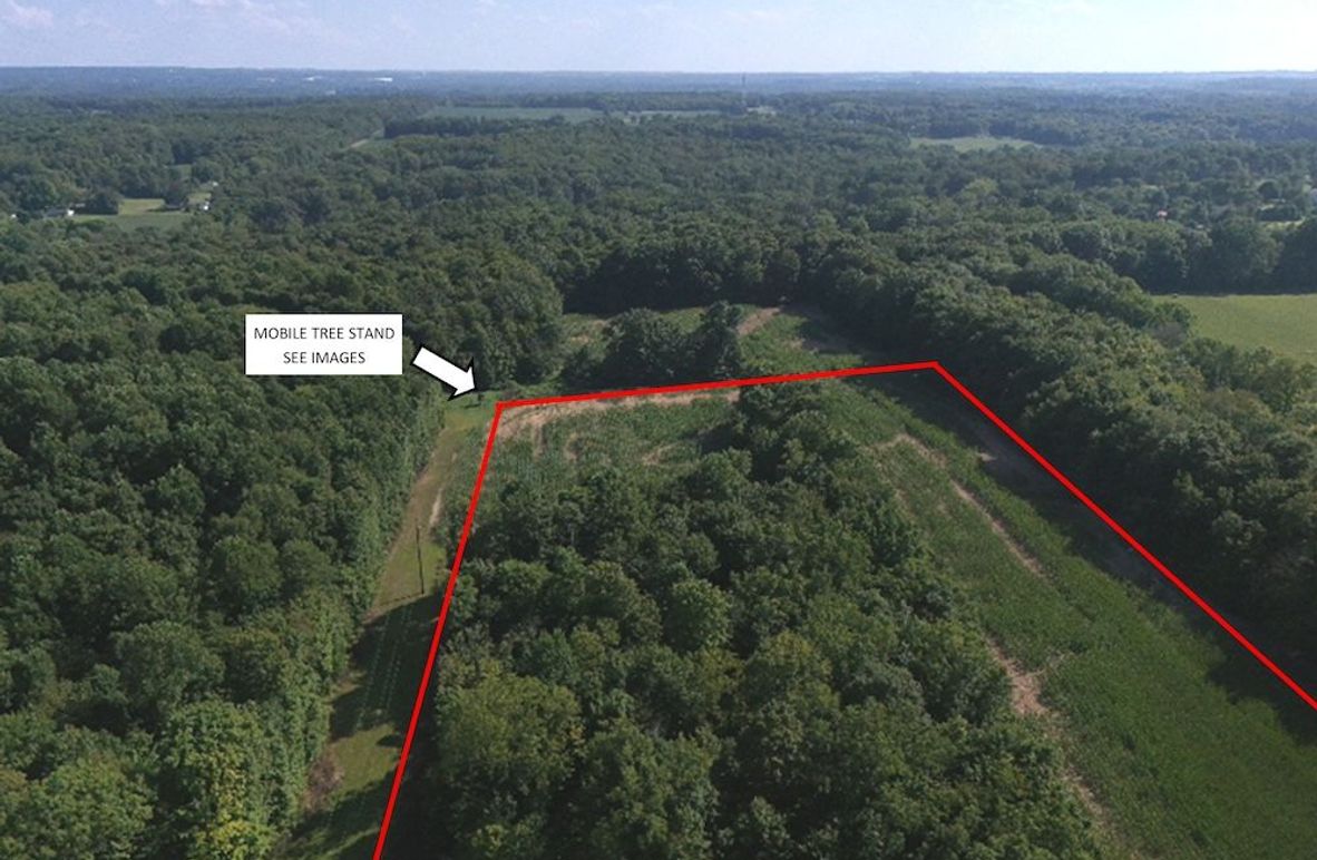 200 AGLMOBIL TREE STAND PARTIAL