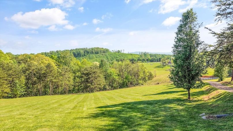 57-2869 Persian Ln67