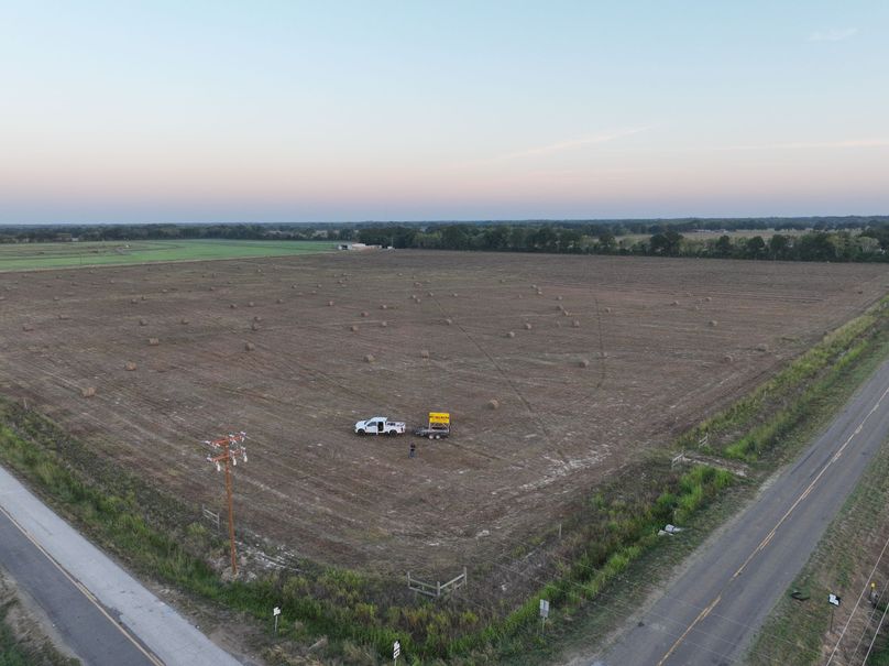dji_fly_20230918_072640_308_1695044573335_photo