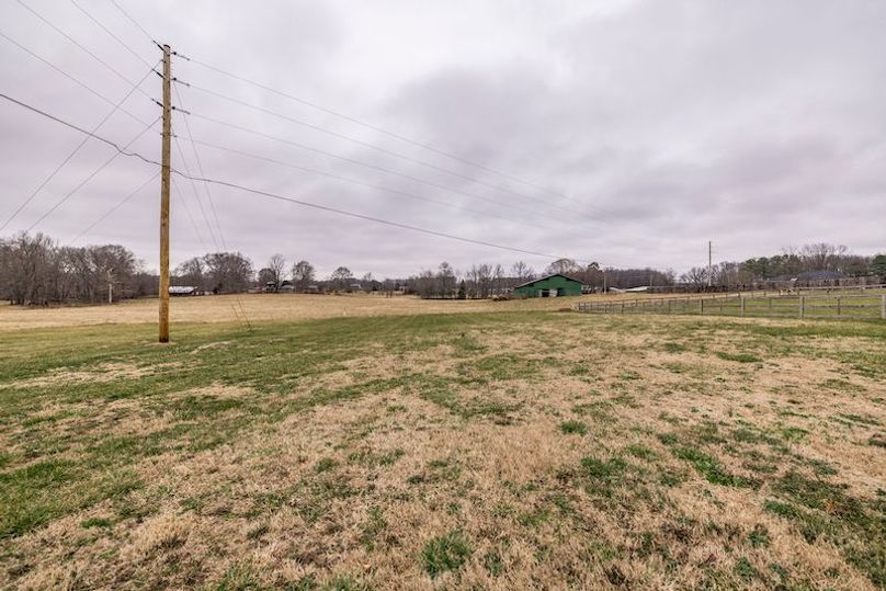 420 Jack Porter Rd-15