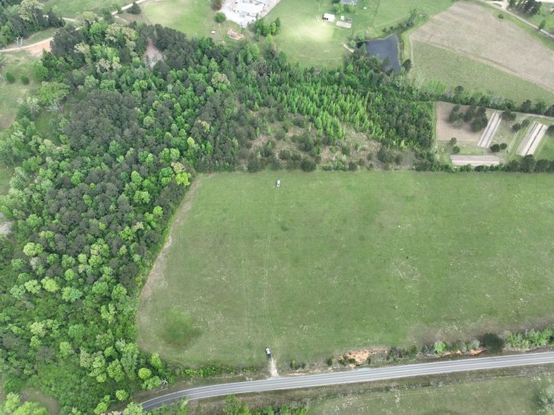 dji_fly_20260415_114032_406_1776345011817_photo