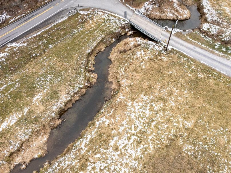 37-DJI_20251208081307_0144_D