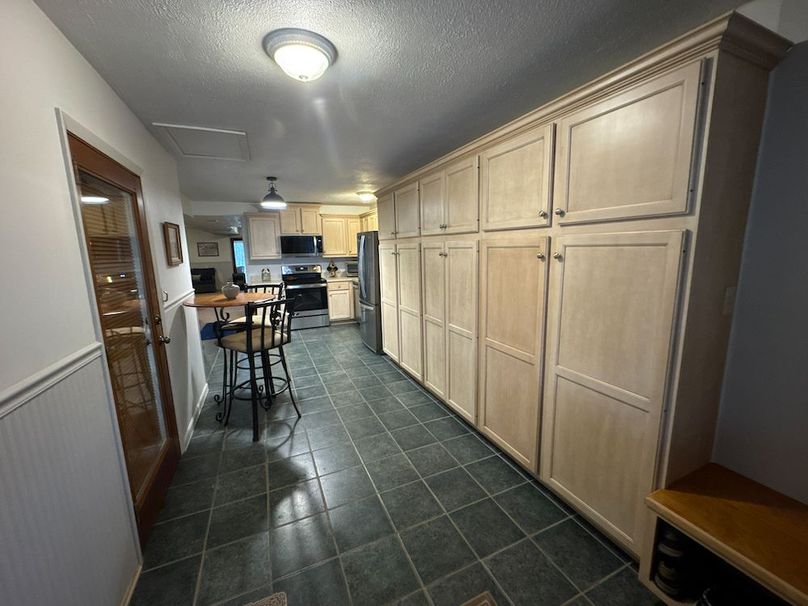 Calhoun, WV 132.84 AC Szegi 2-050