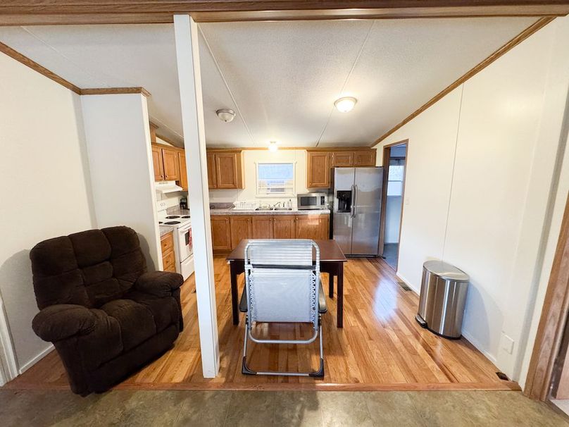 Roane, WV 100.12 AC Tree Line-09