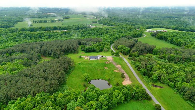 DRONE EDITS.00_03_54_03.Still676