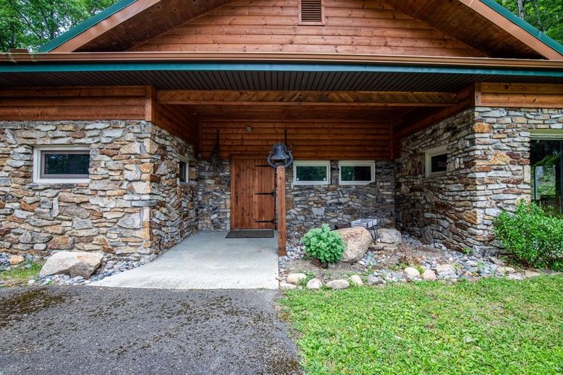 DeerHeadInn-5