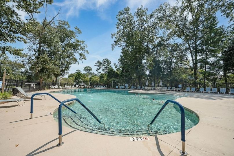 57-web-or-mls-Barclay Media Co_-57