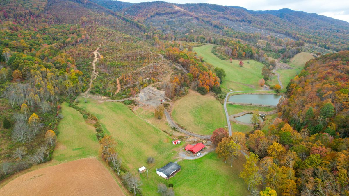 Peaceful Country Home Large Fields And Stocked Ponds | Whitetail Properties