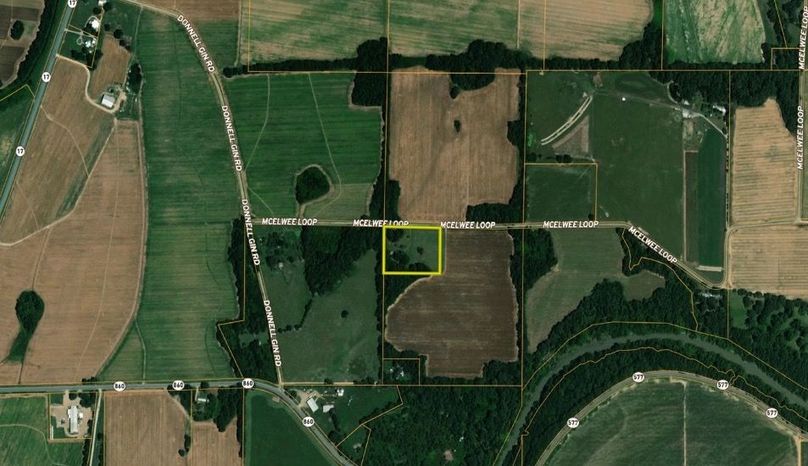 Franklin home and 5 acres. Guimbellot. mid