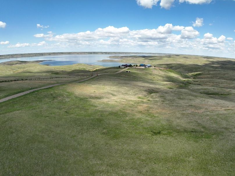 4_Lake_View