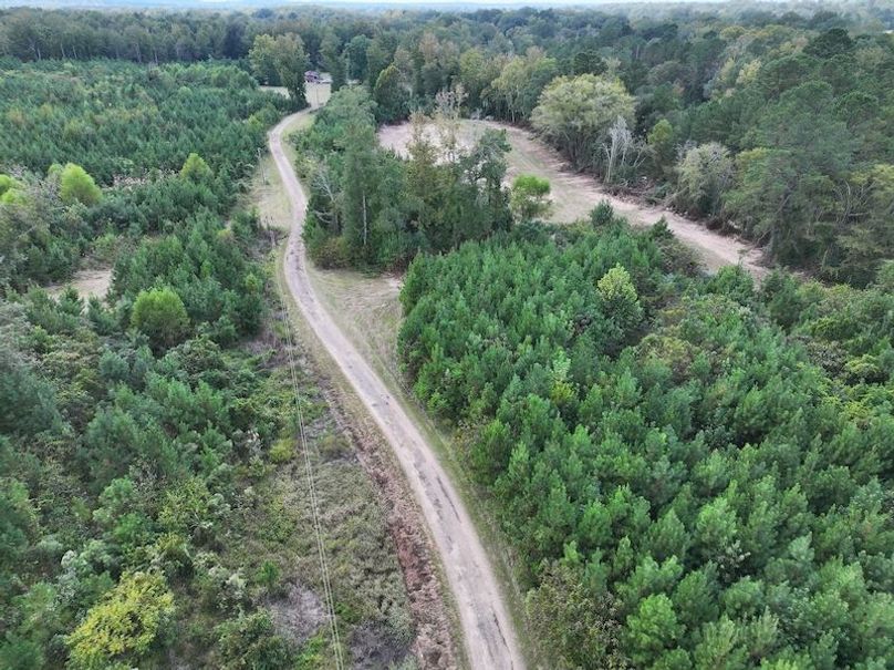 dji_fly_20251001_142214_0619_1759492689390_photo