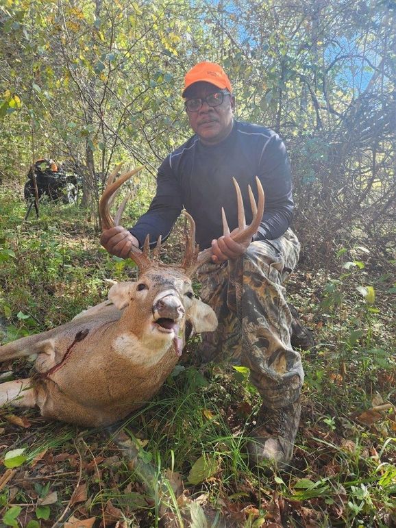 D83EF30C-D241-4647-8BD9-E17E1747B57C