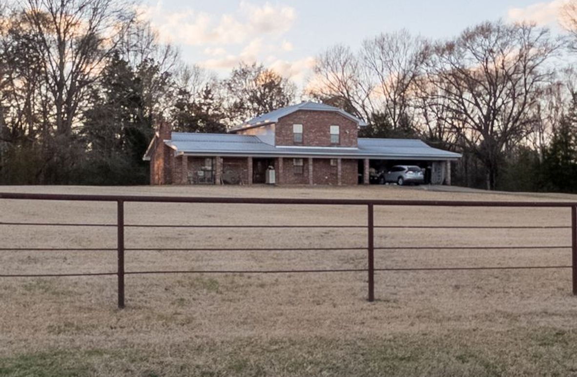 Hinds - 25.48 - Hank Beasley-2