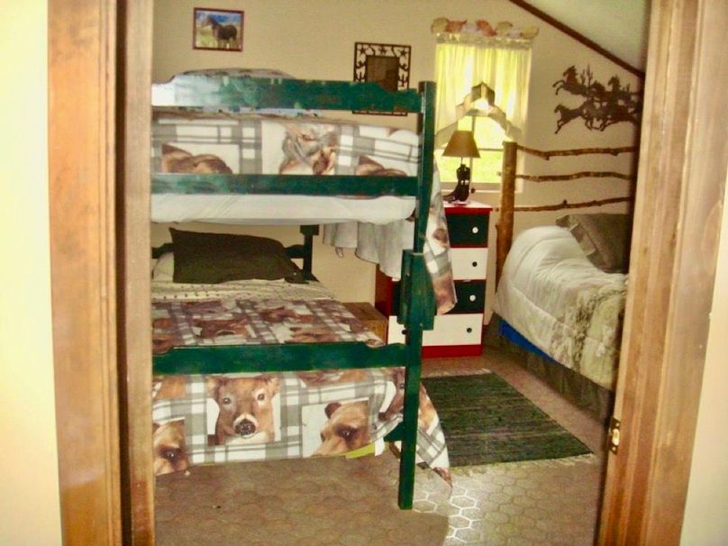 7BA5458E-D35E-4FD1-B6F5-476322CE33DE_1_201_a-2