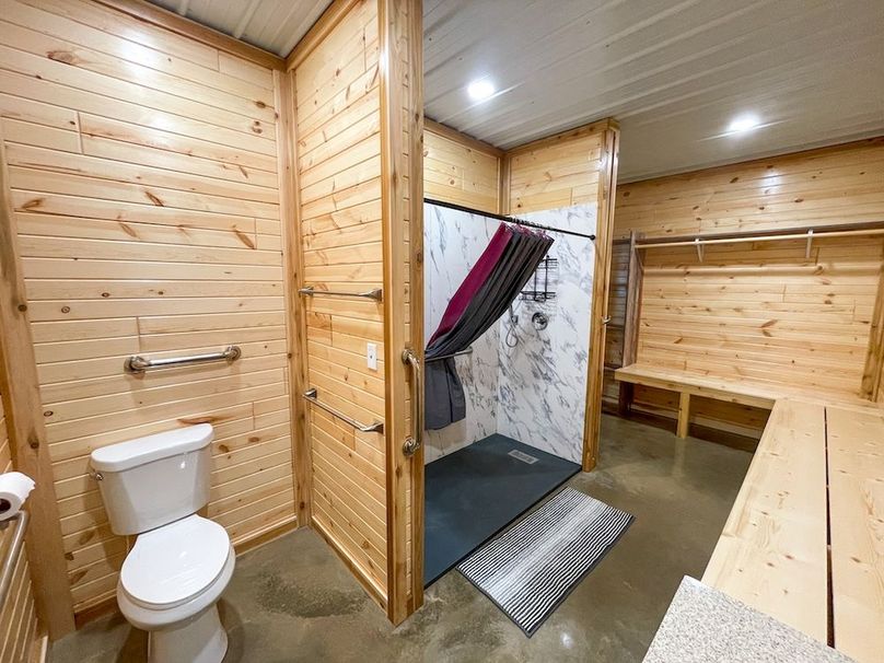 Juneau 27 Wiesner -037