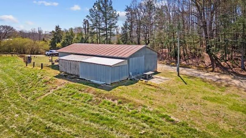 large-018e903b-4bdb-7156-8c15-e2ffbc2313ff