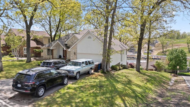 DJI_20250428120351_0027_D