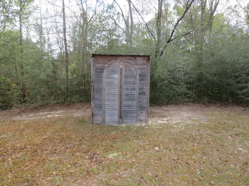 C2634A18-DFFE-442A-BD06-B8CA4E32090C_1_105_c