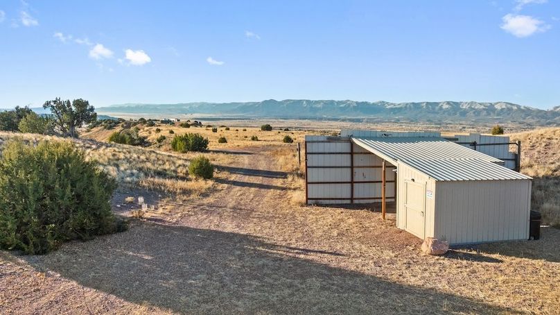 07 - Utility Sheds and Windbreak