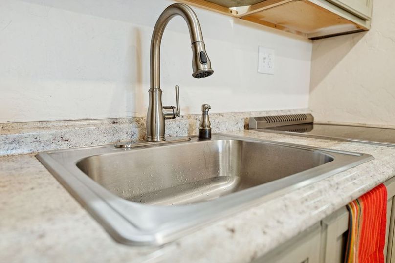 72-web-or-mls-26068 US 550 -72