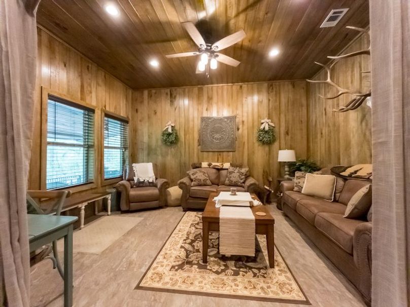 Claiborne Co-314-Fernandez-51