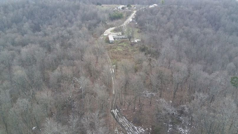 4749889_100DRONE_SING0486