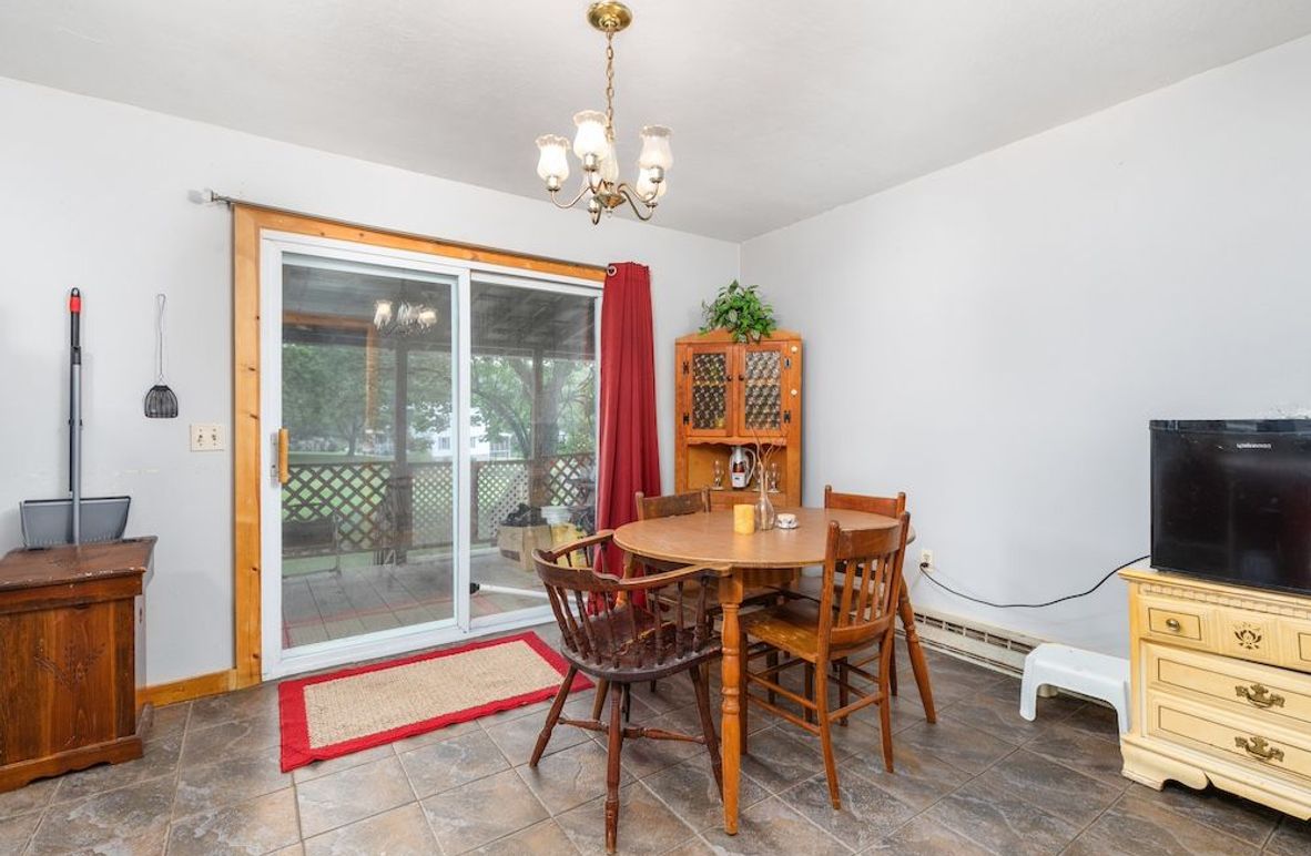 05-2E6A4148_ 3461 N Mountain Rd- Absolute Altitude - 7 - 2024 -05