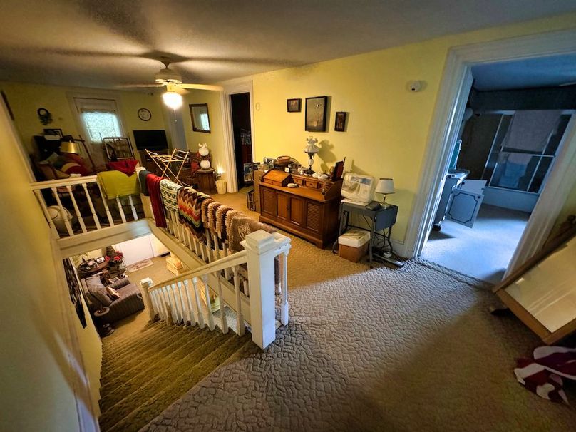 041 upstairs of the historic home