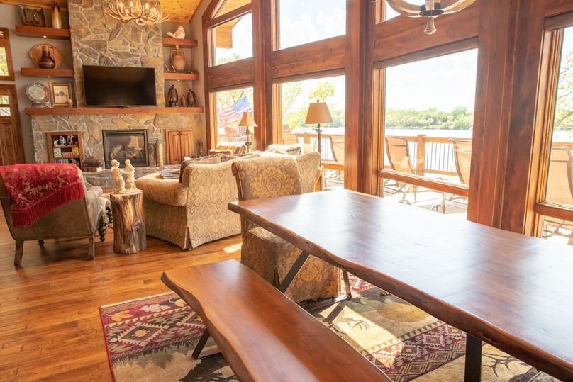 10. dining area