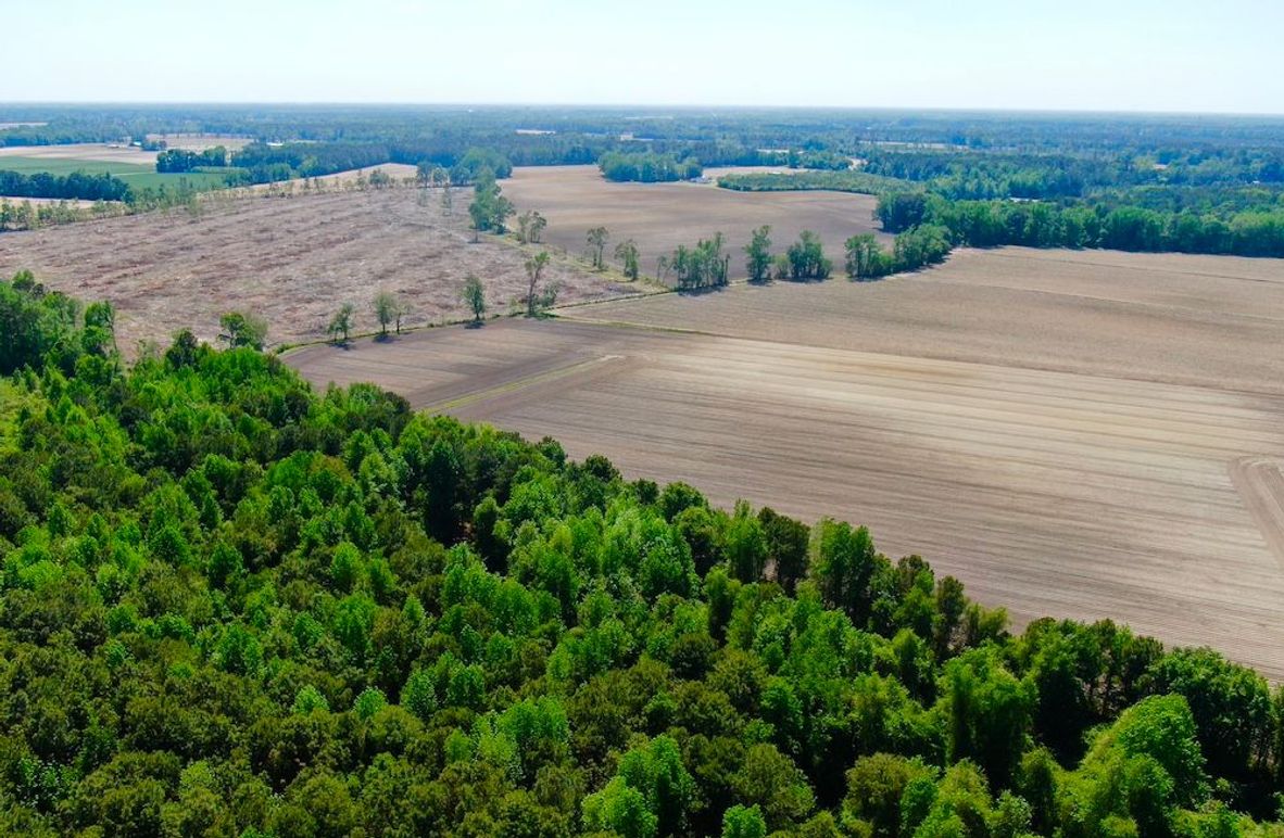 11D8C0ED2D095F166FDFC3F93CFFEFAD