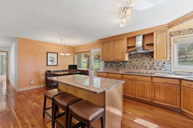 115c - Kitchen