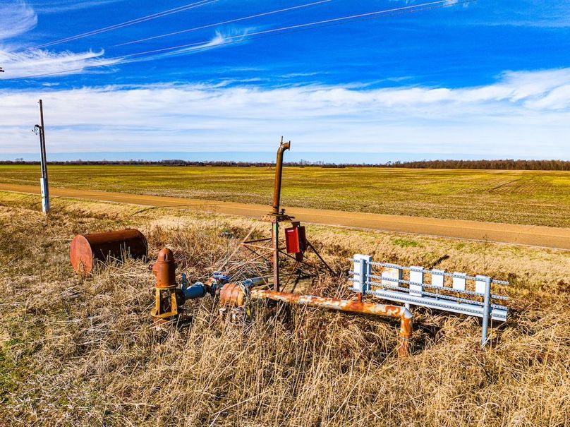 Copy of Lake 381.37-22