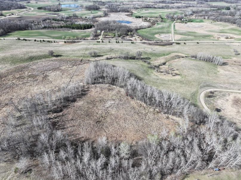 dji_fly_20260424_180404_0731_1777079275554_photo