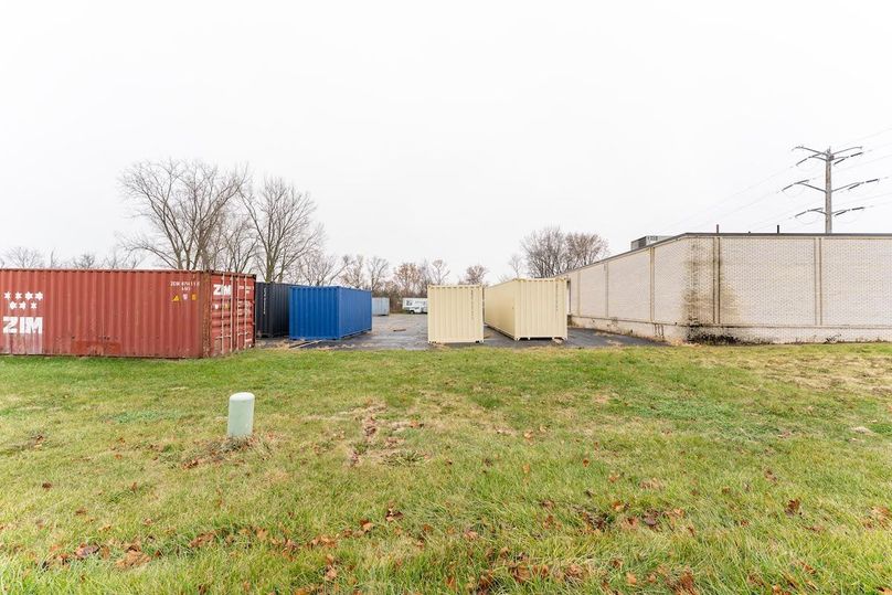 Winnebago 2.05 (Flee Market)_51