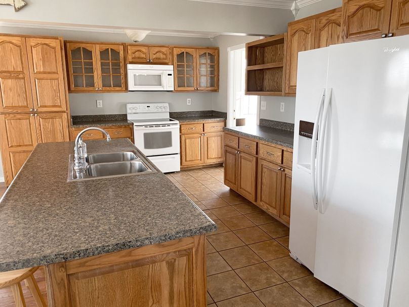 029 such a warm and inviting country kitchen