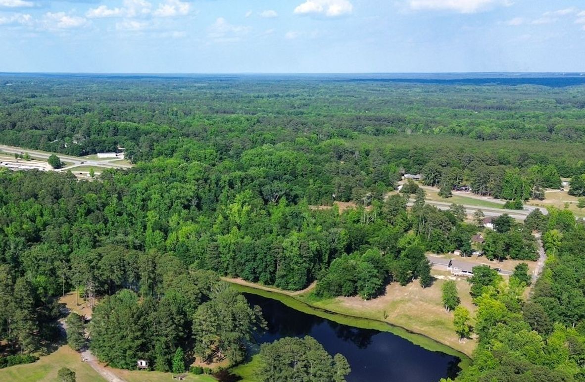5 - drone over pool cropped