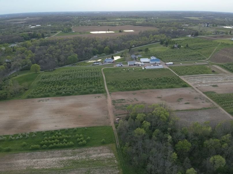 DJI_20260417194430_0009_W