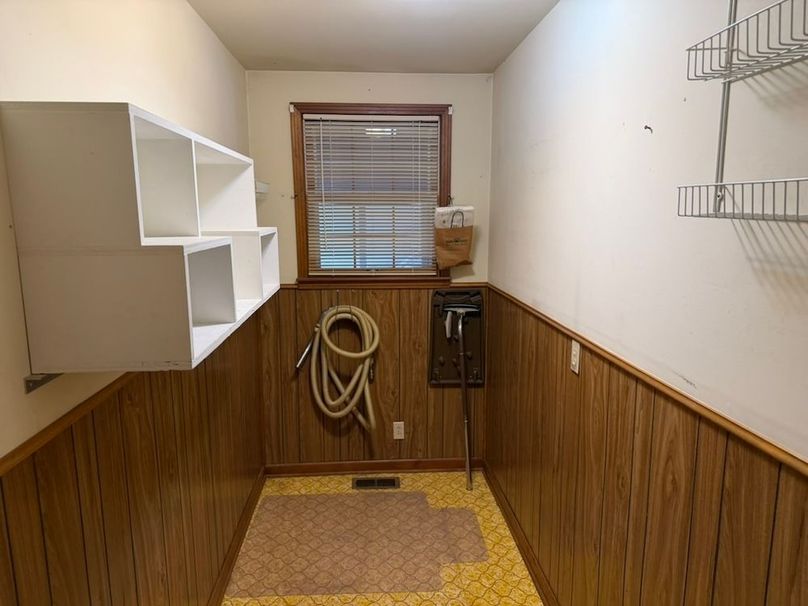 C5813AC1-8272-4822-A806-8AB6A323E076_1_105_c