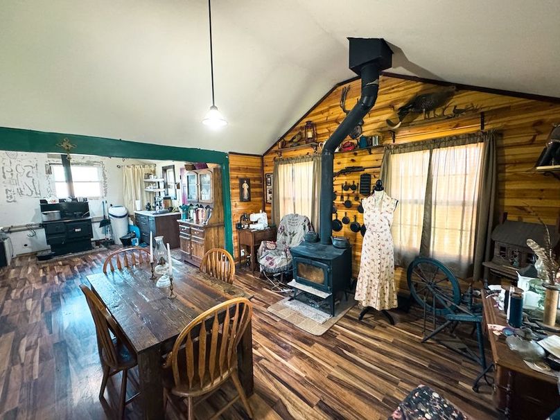 15936 W Beloit Newark Rd-5