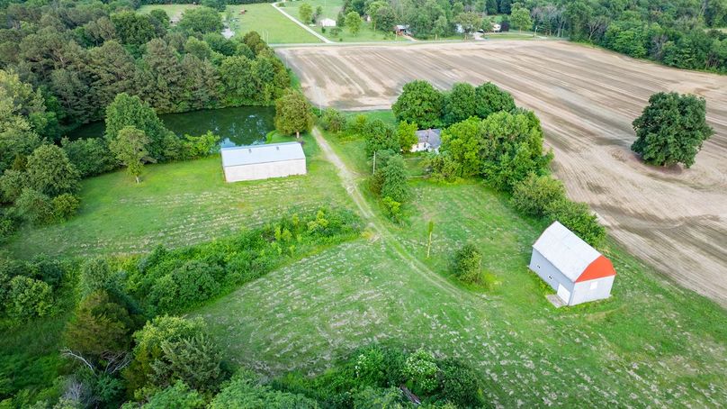 DJI_20250610061035_0035_D