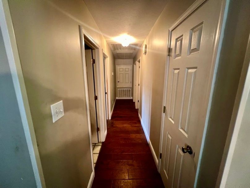 4B0D9213-2B00-4F9C-A45B-3FC381863AB9_1_105_c-2