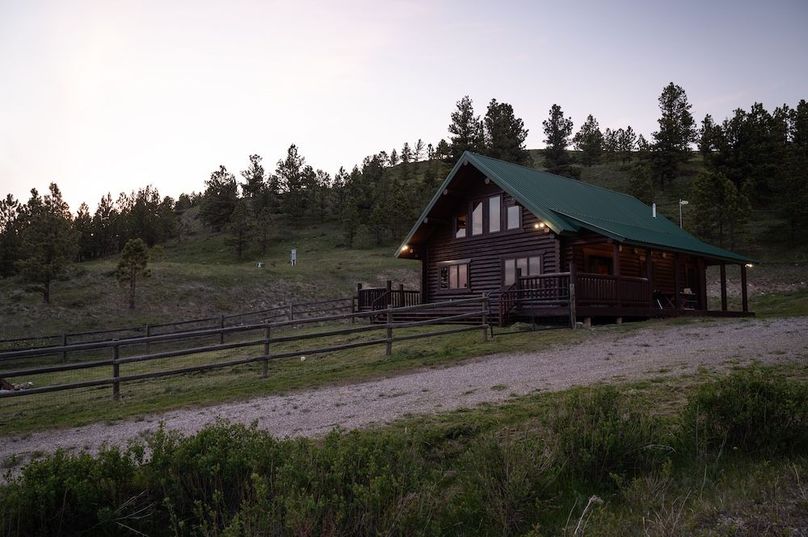 29AB162C-4A71-4D7C-AC3E-18445ED04EEC