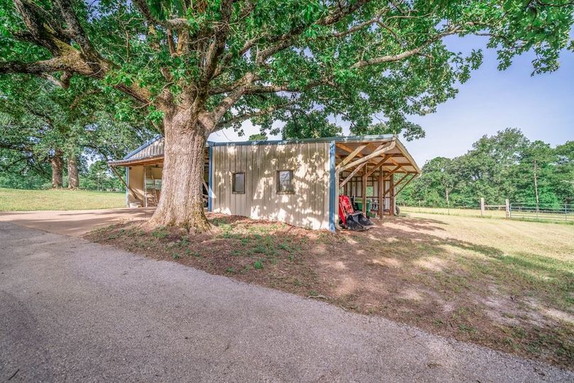 45 8124 Locust Rd Gilmer TX-61