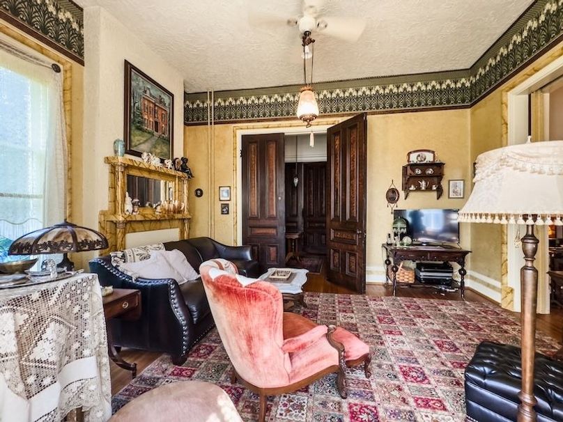 StenceRealty_25_515-N-8th-Street-Marshall-IL_21